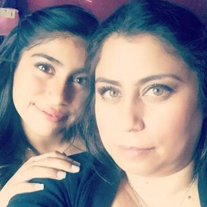 Meet your Posher, Mayra